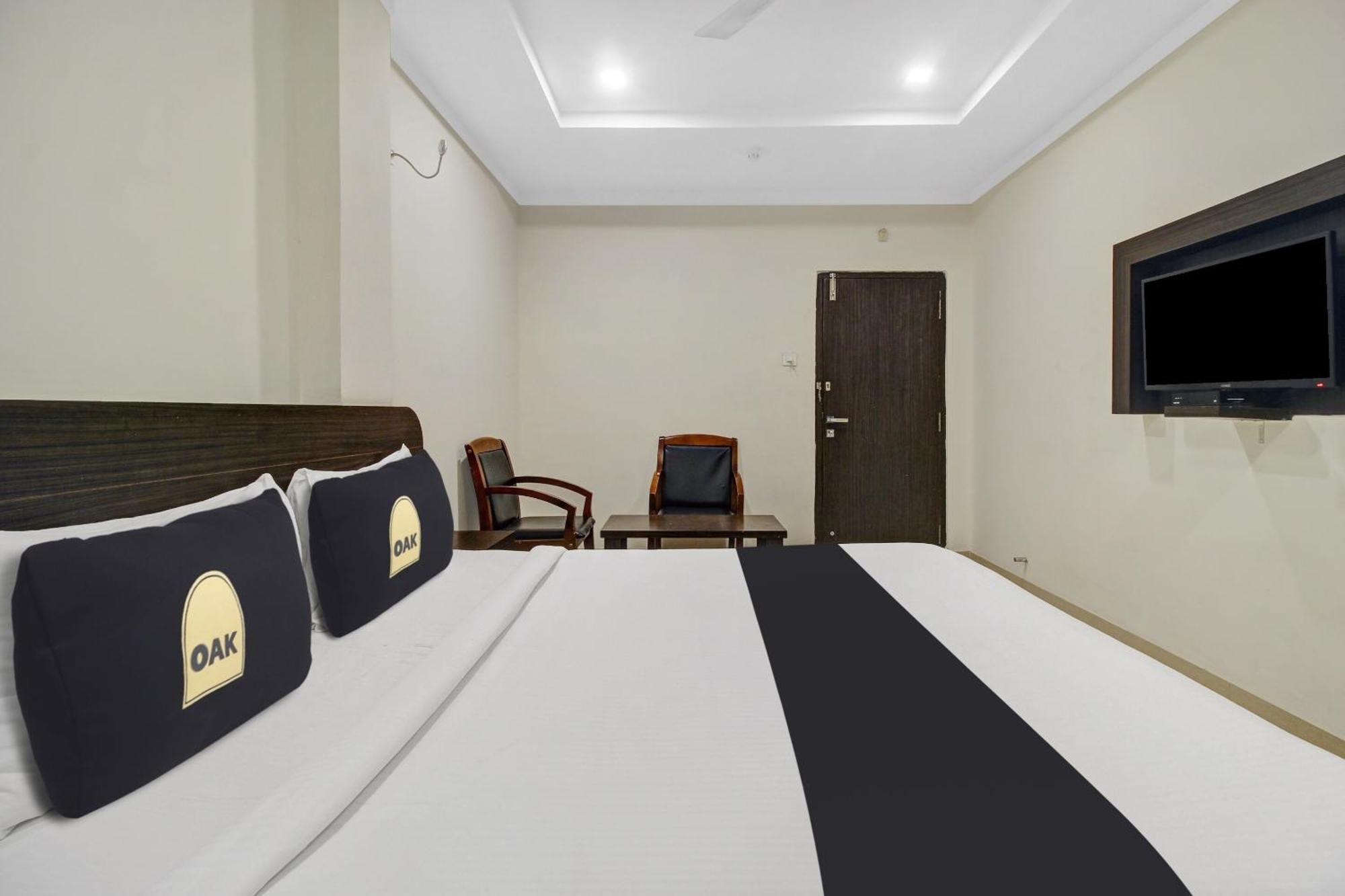 Super Townhouse Oak Lb Nagar Ramoji Hotel Haidarábád Kültér fotó