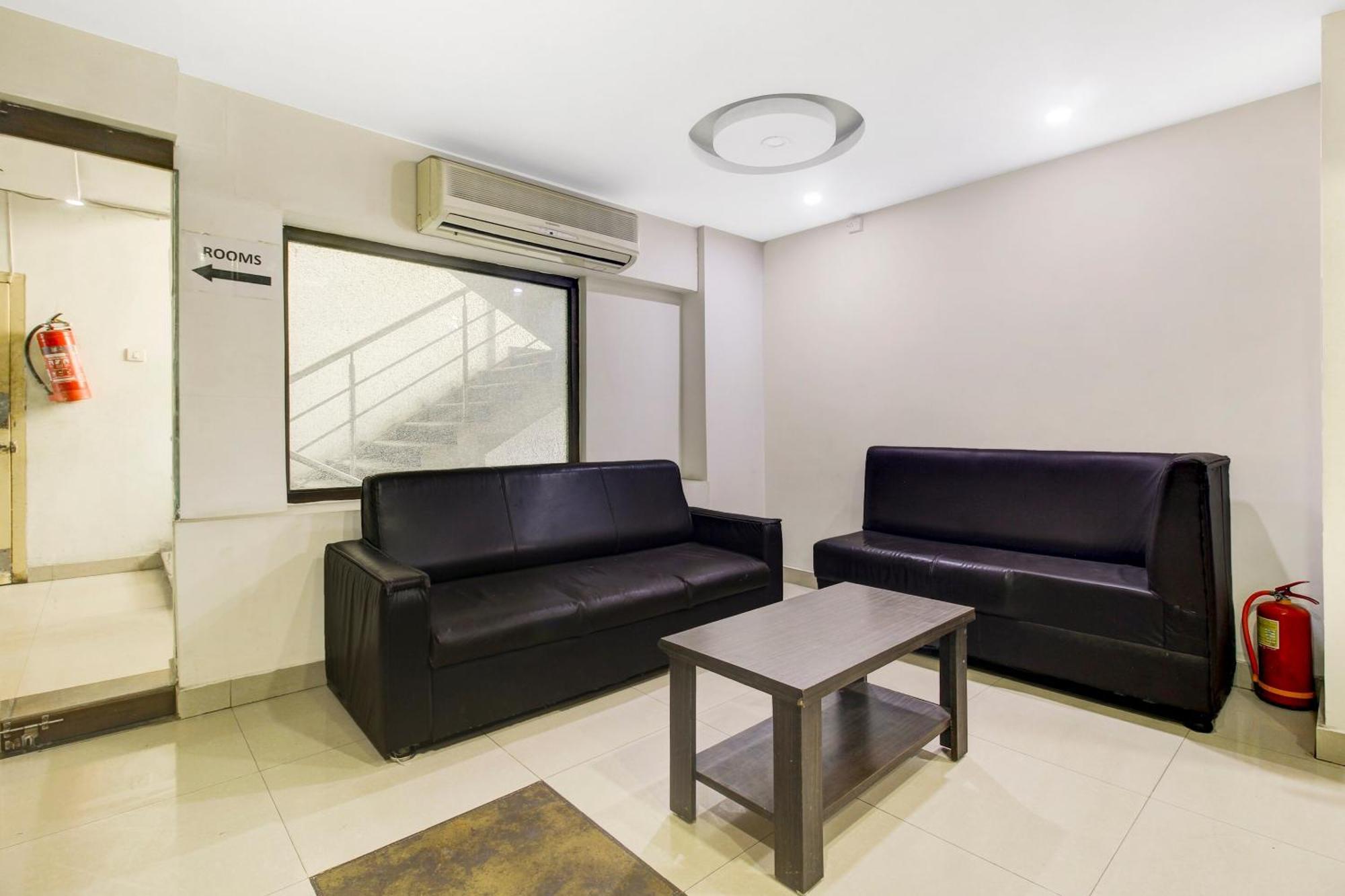 Super Townhouse Oak Lb Nagar Ramoji Hotel Haidarábád Kültér fotó